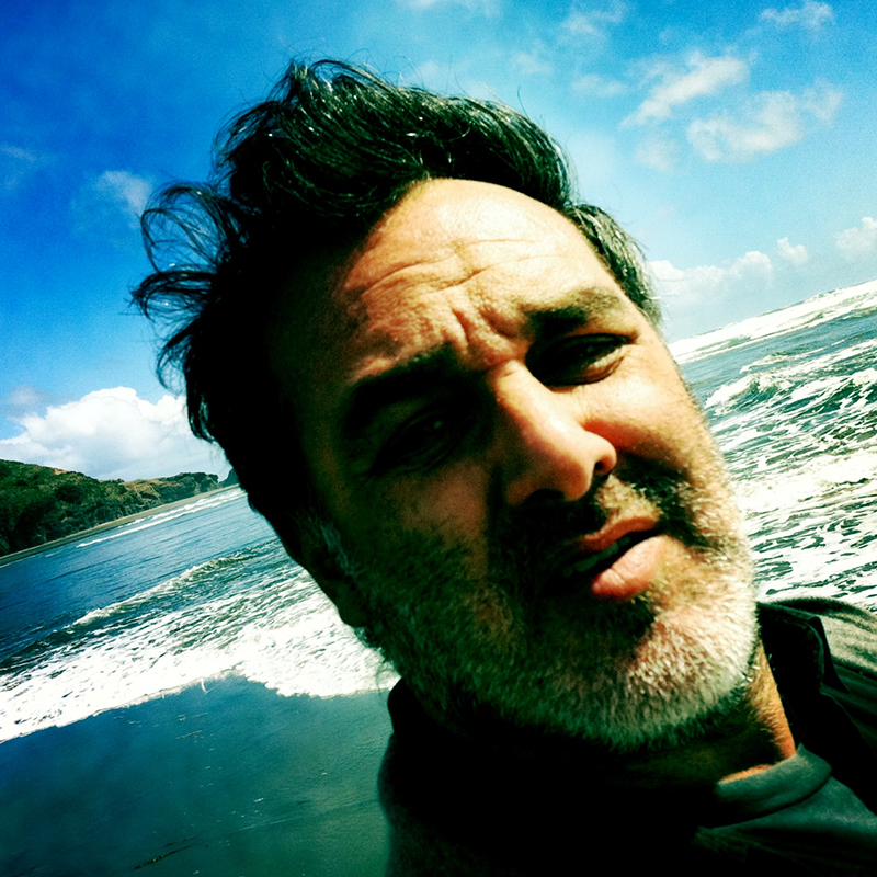 Paul Dektor headshot